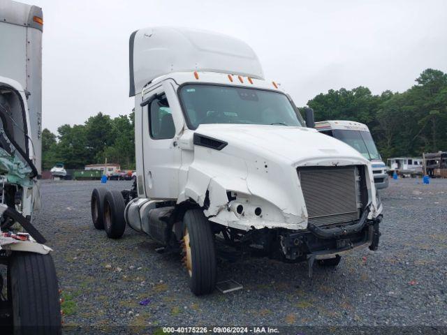  Salvage Freightliner New Cascadia 116