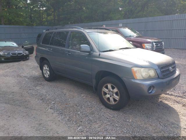  Salvage Toyota Highlander