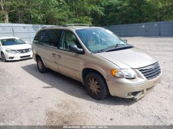  Salvage Chrysler Town & Country