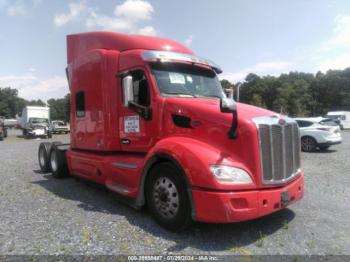  Salvage Peterbilt 579