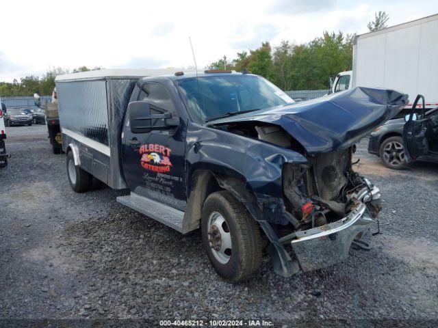  Salvage General Motors Sierra 3500 Chassis