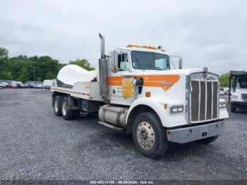  Salvage Kenworth Construction