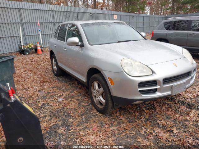  Salvage Porsche Cayenne