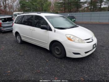  Salvage Toyota Sienna