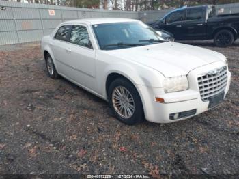  Salvage Chrysler 300