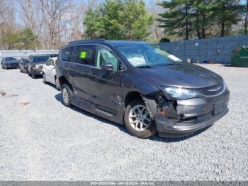  Salvage Chrysler Voyager