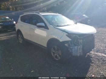  Salvage Toyota RAV4