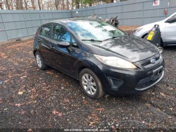  Salvage Ford Fiesta