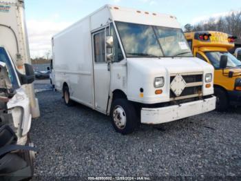  Salvage Freightliner Chassis