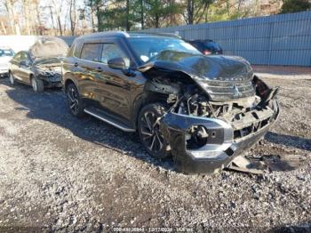  Salvage Mitsubishi Outlander