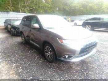  Salvage Mitsubishi Outlander