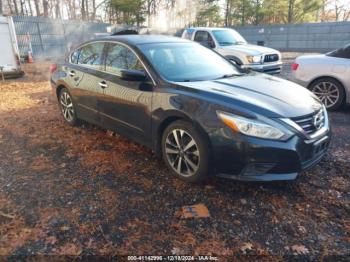  Salvage Nissan Altima