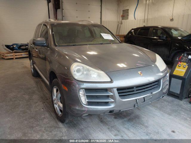  Salvage Porsche Cayenne