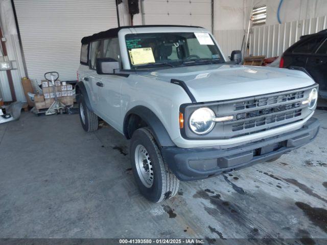  Salvage Ford Bronco