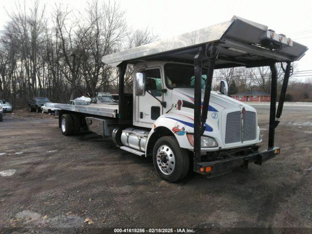  Salvage Kenworth Construction