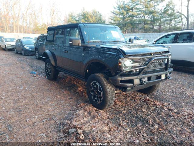  Salvage Ford Bronco