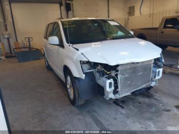  Salvage Dodge Grand Caravan