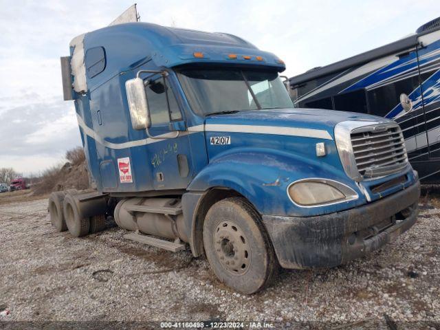  Salvage Freightliner Columbia