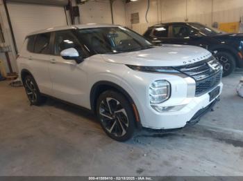  Salvage Mitsubishi Outlander