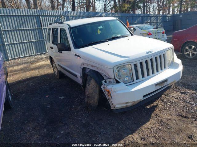  Salvage Jeep Liberty