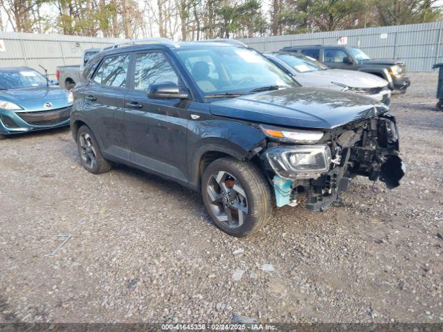  Salvage Hyundai VENUE