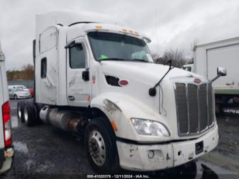  Salvage Peterbilt 579
