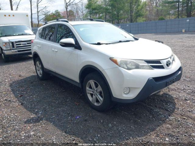  Salvage Toyota RAV4