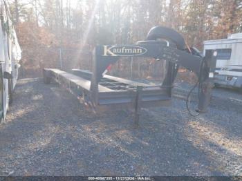  Salvage Kaufman Trailers Trailer