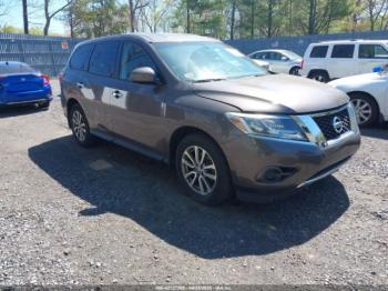  Salvage Nissan Pathfinder