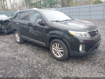  Salvage Kia Sorento