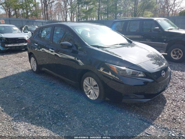  Salvage Nissan LEAF