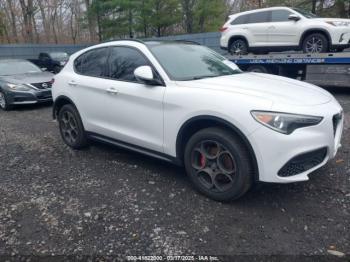  Salvage Alfa Romeo Stelvio