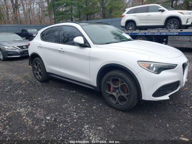  Salvage Alfa Romeo Stelvio