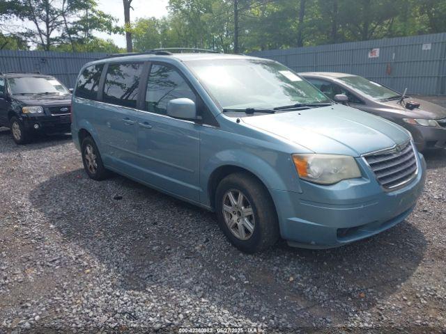  Salvage Chrysler Town & Country