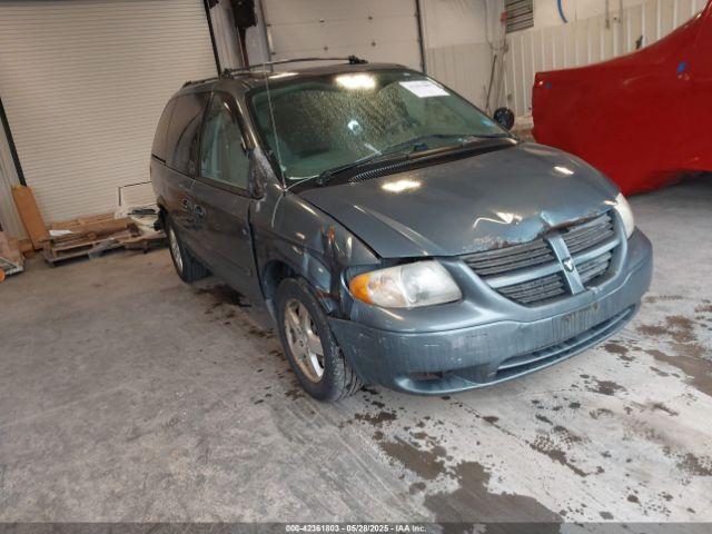  Salvage Dodge Caravan