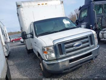  Salvage Ford E-350