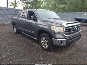  Salvage Toyota Tundra
