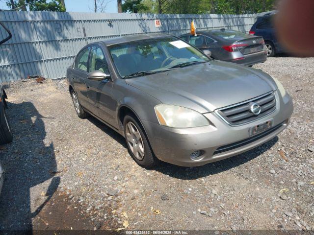  Salvage Nissan Altima