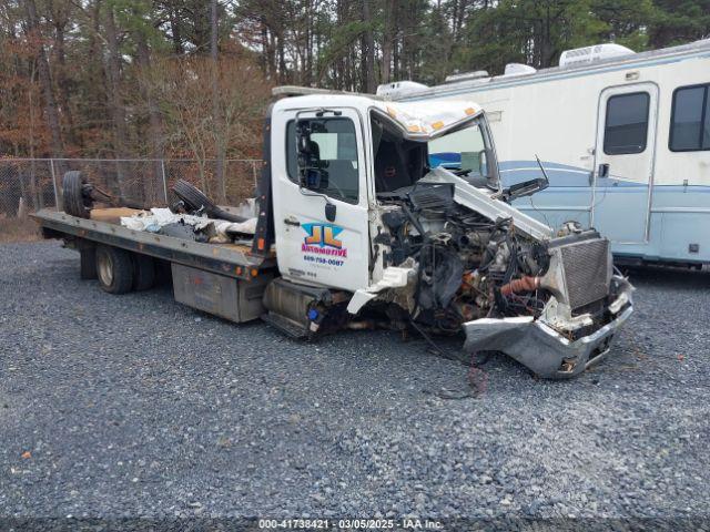  Salvage Hino 258 268