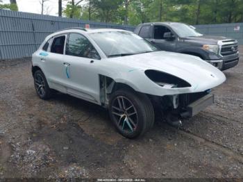  Salvage Porsche Macan