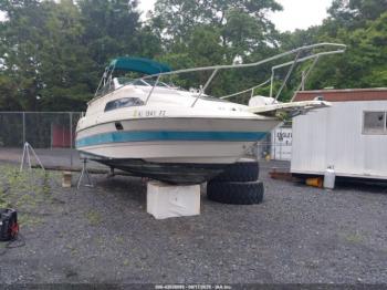  Salvage Bayliner 2655