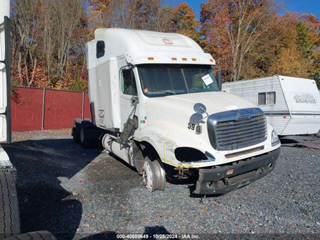  Salvage Freightliner Columbia
