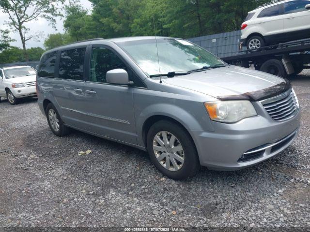  Salvage Chrysler Town & Country
