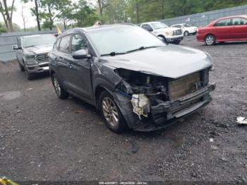  Salvage Hyundai TUCSON
