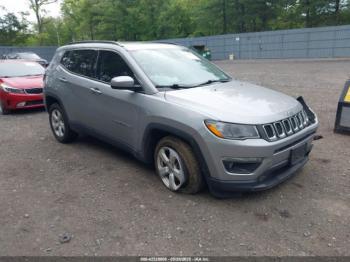  Salvage Jeep Compass