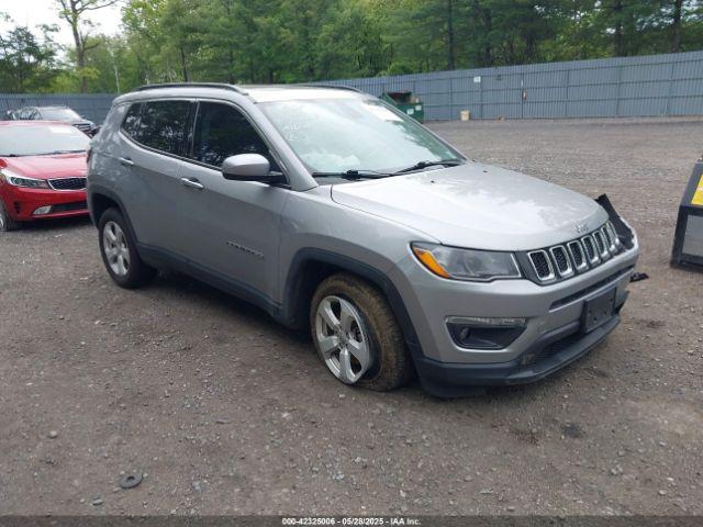  Salvage Jeep Compass