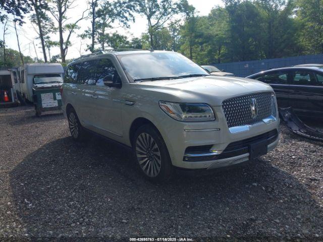  Salvage Lincoln Navigator