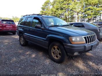  Salvage Jeep Grand Cherokee