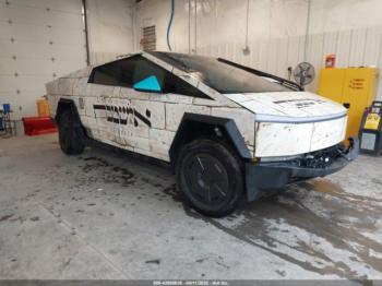  Salvage Tesla Cybertruck