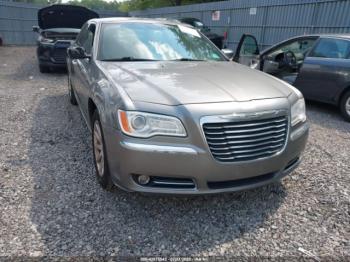  Salvage Chrysler 300